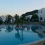 Palace 4*