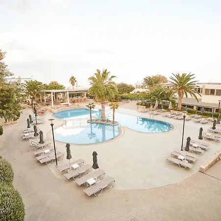 Palace 4* Σκύρος