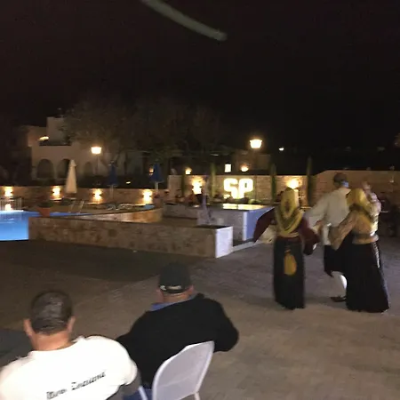 Palace Ξενοδοχείο 4*