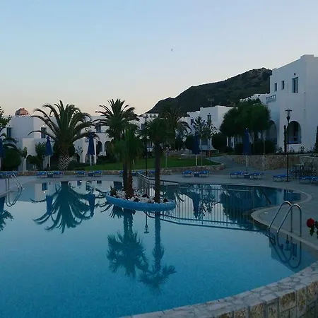 Palace 4*