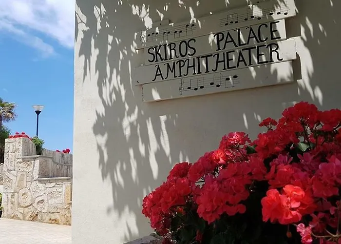 Palace Ξενοδοχείο Σκύρος